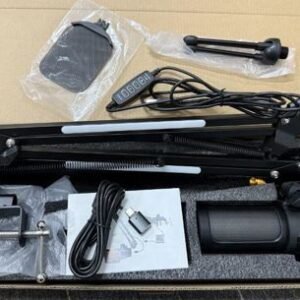 MICROFONE DE MESA COM FIO, USO PROFISSIONAL, ACOMPANHA BASE TRIPÉ ARTICULÁVEL EM METAL