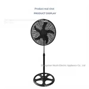 VENTILADOR DE CHAO COM CORPO EM PLASTICO E FUNCIONAMENTO POR BATERIA RECARREGAVEL POR CABO USB