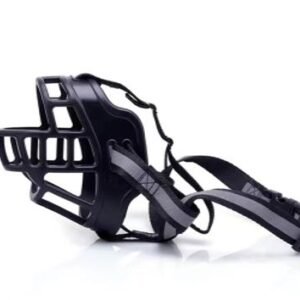 FOCINHEIRA PARA CÃES EM BORRACHA TERMOPLÁSTICA E FORRO EM NEOPRENE, COM 3 PONTOS DE FIXAÇÃO. TAMANHO 6