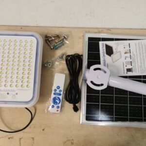 LUMINÁRIA SOLAR DE LED COM SENSOR. DISPOSITIVO DE ILUMINAÇÃO AUTÔNOMO PARA USO EXTERNO