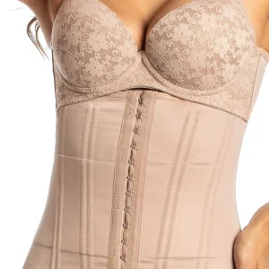 ESPARTILHO FEMININO CONFECCIONADO EM MALHA DE FIBRA SINTÉTICA, CONTENDO 90%, EM PESO, DE POLIÉSTER COMBINADOS COM 10% DE ELASTANO, SEM FORRO, USO ADULTO