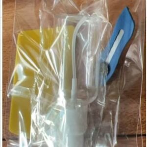 FERRAMENTA PARA APLICACAO DE PELÍCULA AUTO ADESIVA CONTENDO ESPÁTULA EM PLASTICO, ESTILETE E BORRIFADOR DE LÍQUIDOS