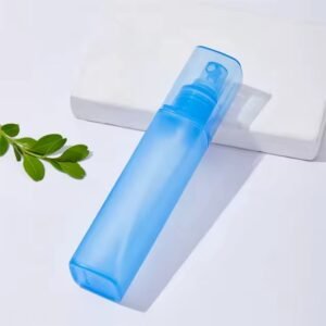 FRASCO DE SPRAY EM POLIPROPILENO PARA BORRIFAR LIQUIDOS, CAPACIDADE DE 45ML. TAMANHO 5.8CMX 10.1CM.