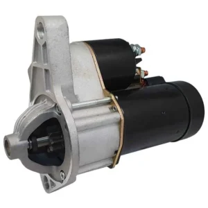 MOTOR DE PARTIDA AUTOMOTIVO ELETRICO, UTILIZADO PARA ACIONAMENTO INICIAL DO MOTOR DE COMBUSTAO INTERNA EM VEICULOS AUTOMOTORES. EQUIPAMENTO ALIMENTADO POR TENSAO 12V, COM SISTEMA DE ENGRENAGEM BENDIX DE 11 DENTES, SENTIDO DE ROTACAO ANTI HORARIO. CONSTRUCAO COM CARCACA EM LIGA METALICA E COMPONENTES INTERNOS ELETROMECANICOS.
