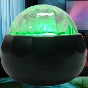 LUMINARIA PROJETORA DECORATIVA COM ILUMINACAO DE LED, COMPOSTA POR BASE PLASTICA E CUPULA TRANSLUCIDA COM ELEMENTO OPTICO INTERNO PARA PROJECAO DE EFEITOS LUMINOSOS EM PAREDES