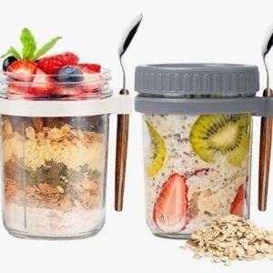 POTE EM ACRILICO COM FECHAMENTO HERMETICO PARA ACONDICIONAR ALIMENTOS, ACOMPANHA COLHER EM ACO INOX